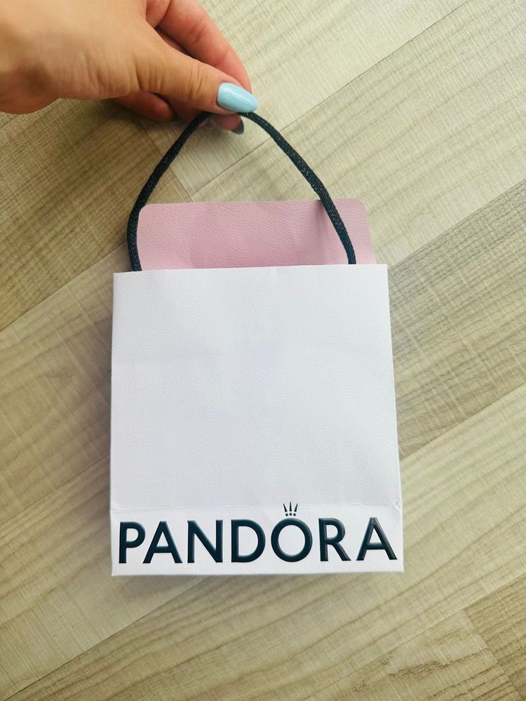 Cercei Pandora.