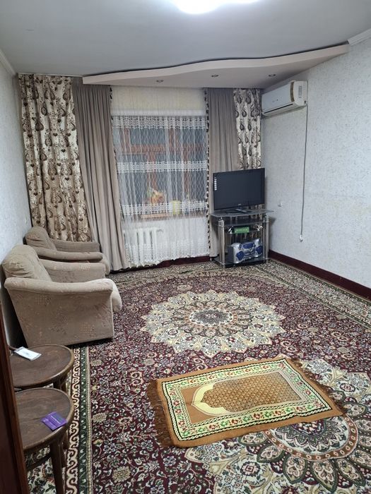 Тараканчикда 3/4/4 хонали кв ижарага уй берилади