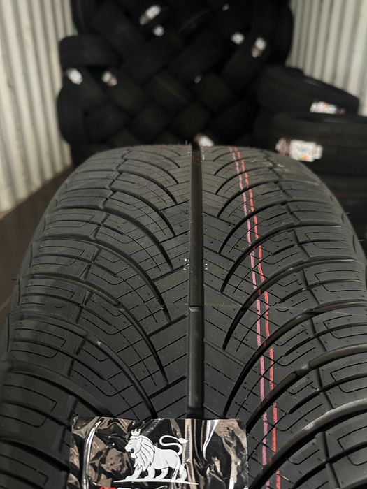 Нови Всесезонни Гуми Arivo Carlorful A/S 255/35R19 96W XL Нов Dot