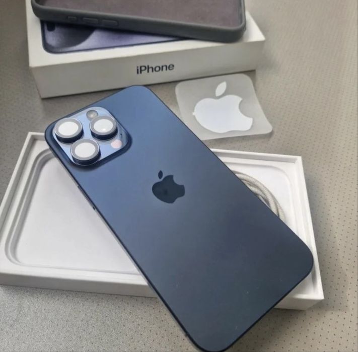 Продам Iphone 15 Pro Max Айфон 15 Про