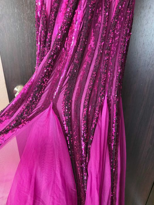 Феерична официална рокля размер С 36