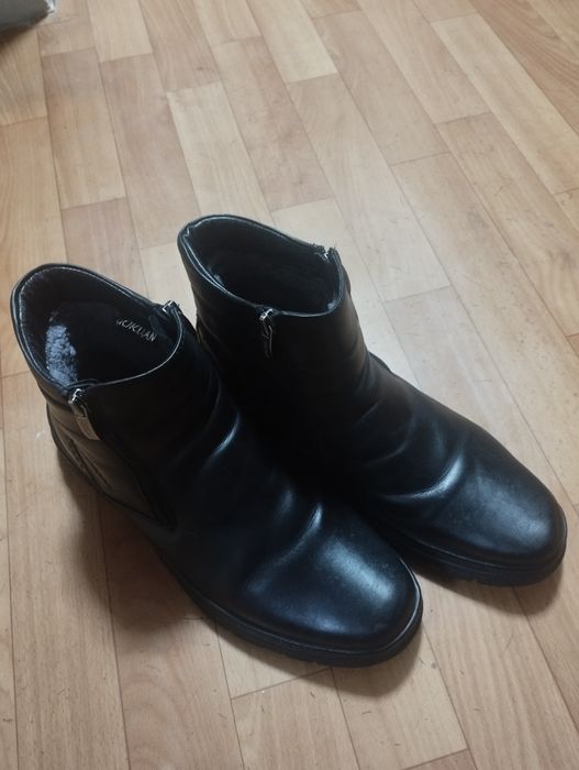 Продам зимние сапоги
