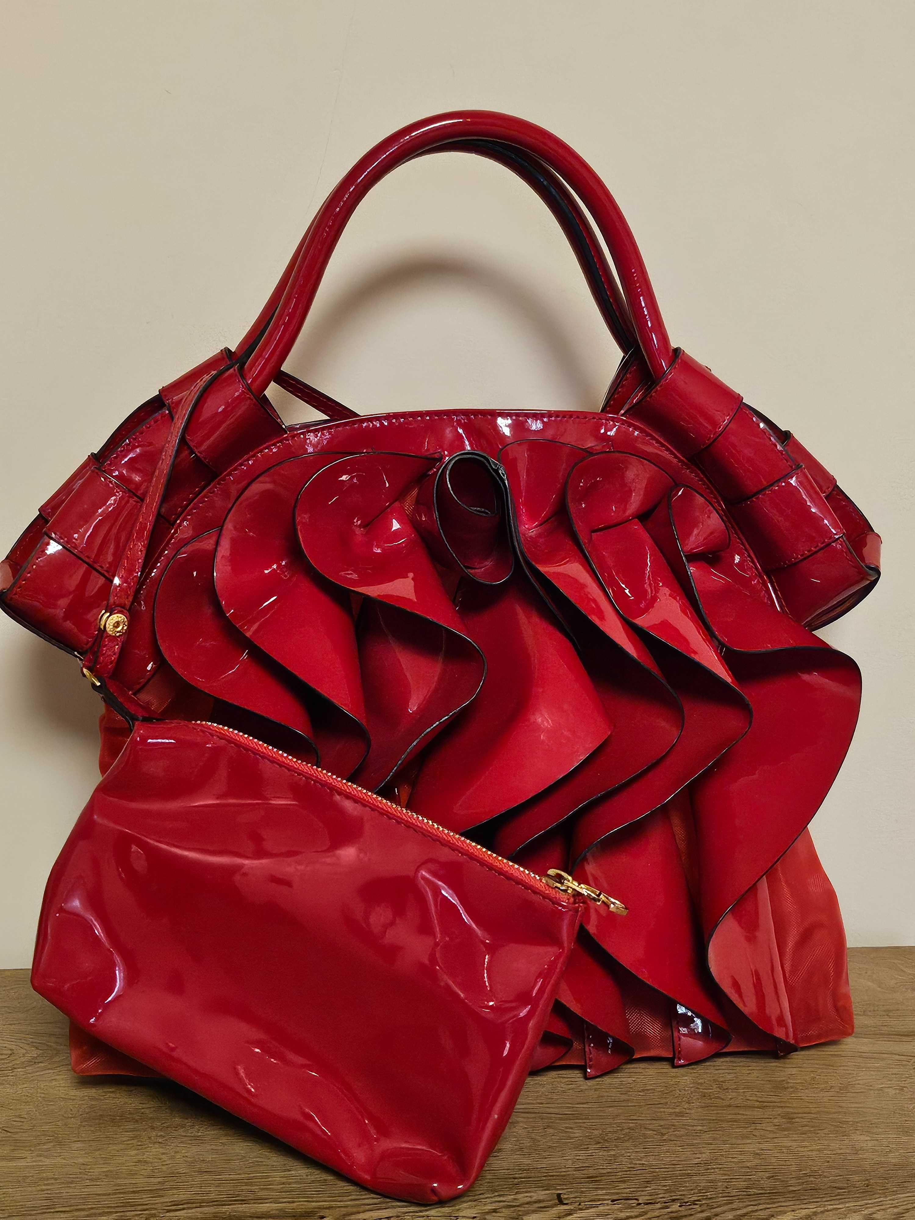 Valentino Garavani оригинална дамска чанта