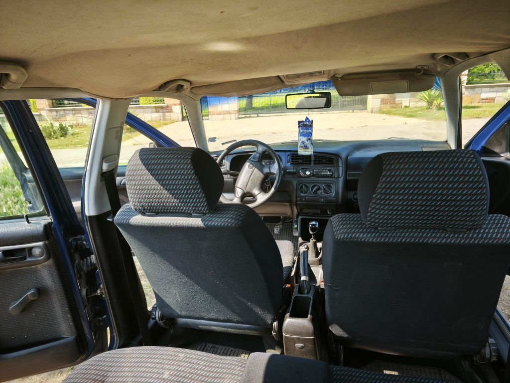 Лек автомобил VW vento
