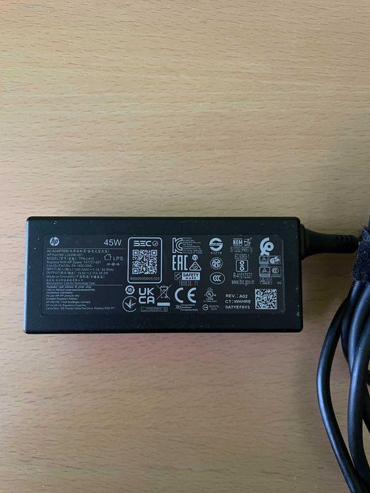 HP 45W AC Adapter, тънка синя букса 4.5мм,Oригинално зарядно за лаптоп