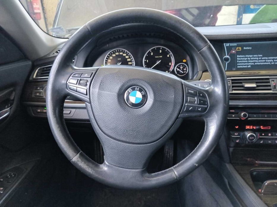 BMW 730 3.0D На части