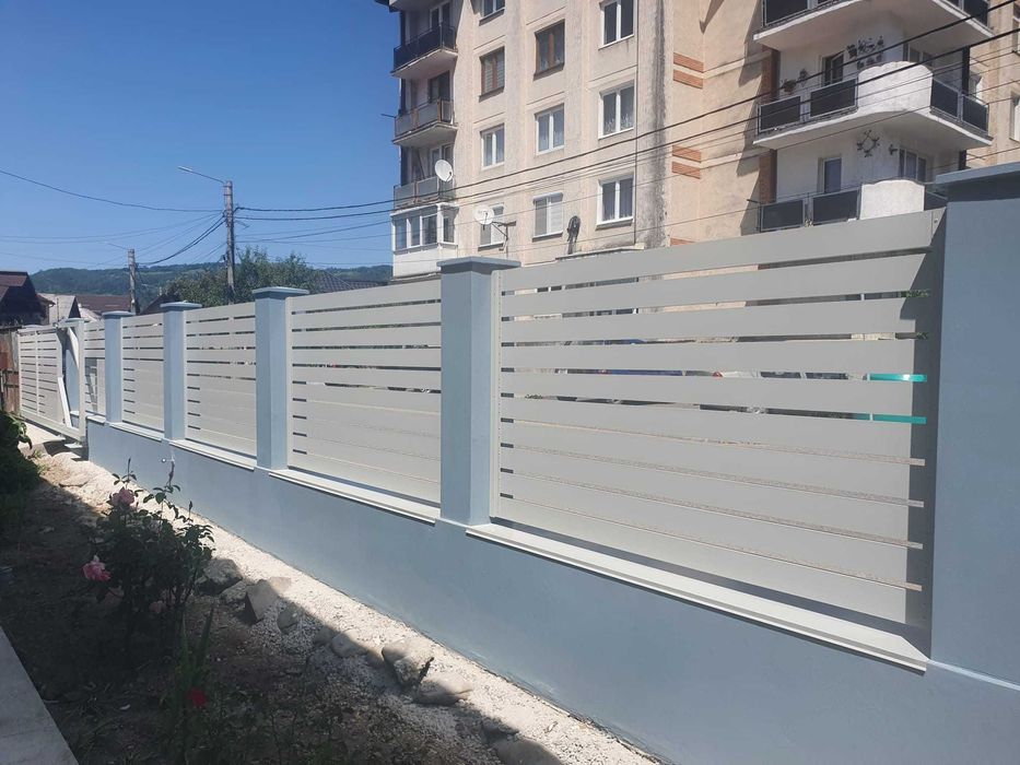 Balustrade din aluminiu și garduri electrostatic.