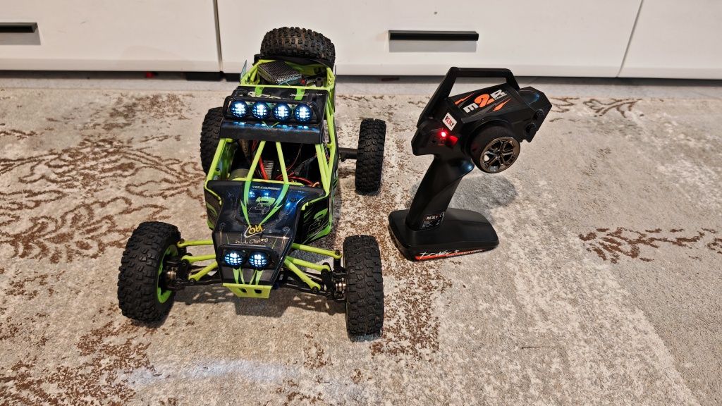 Automodel Reely / WLtoys 12428 + cutie