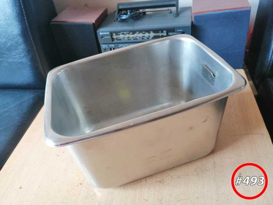 Продавам различни канти /съдове/ за храна за заведение или за вкъщи,