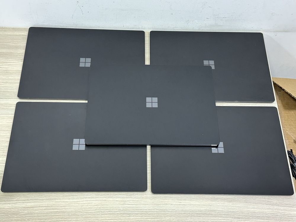 Редкие 15ти дюймовые surface core i7 11th gen zor xolati