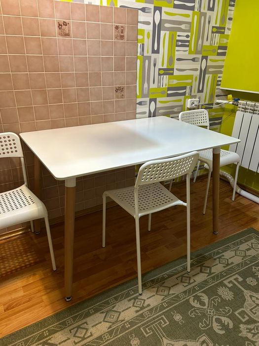 Стол хухонный новый