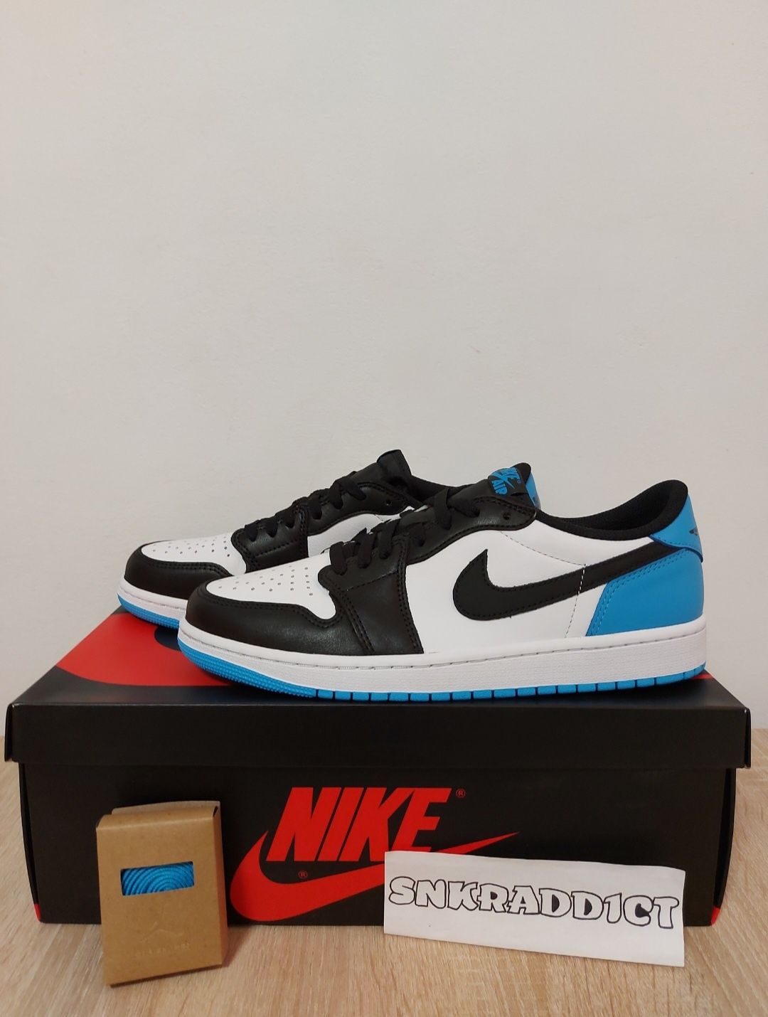 Jordan 1 Low Powder Blue