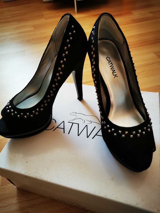 Pantofi cu toc Catwalk