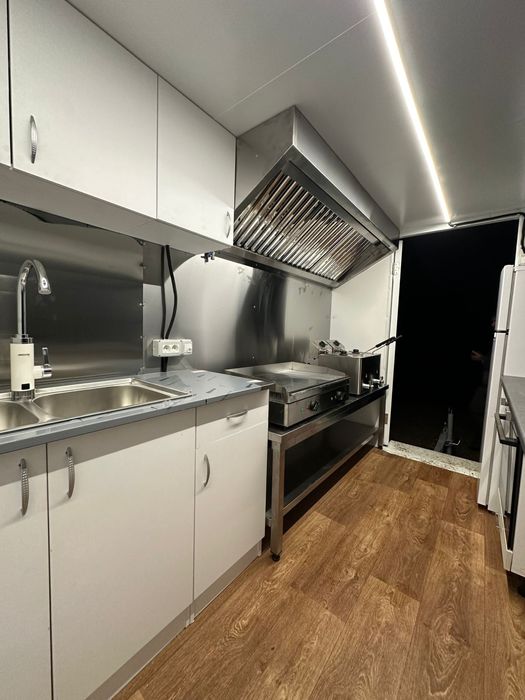 Inchiriez Rulota Fast Food/ Food Truck de inchiriat