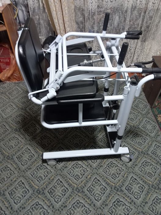 Кресло подъемник для инвалидов