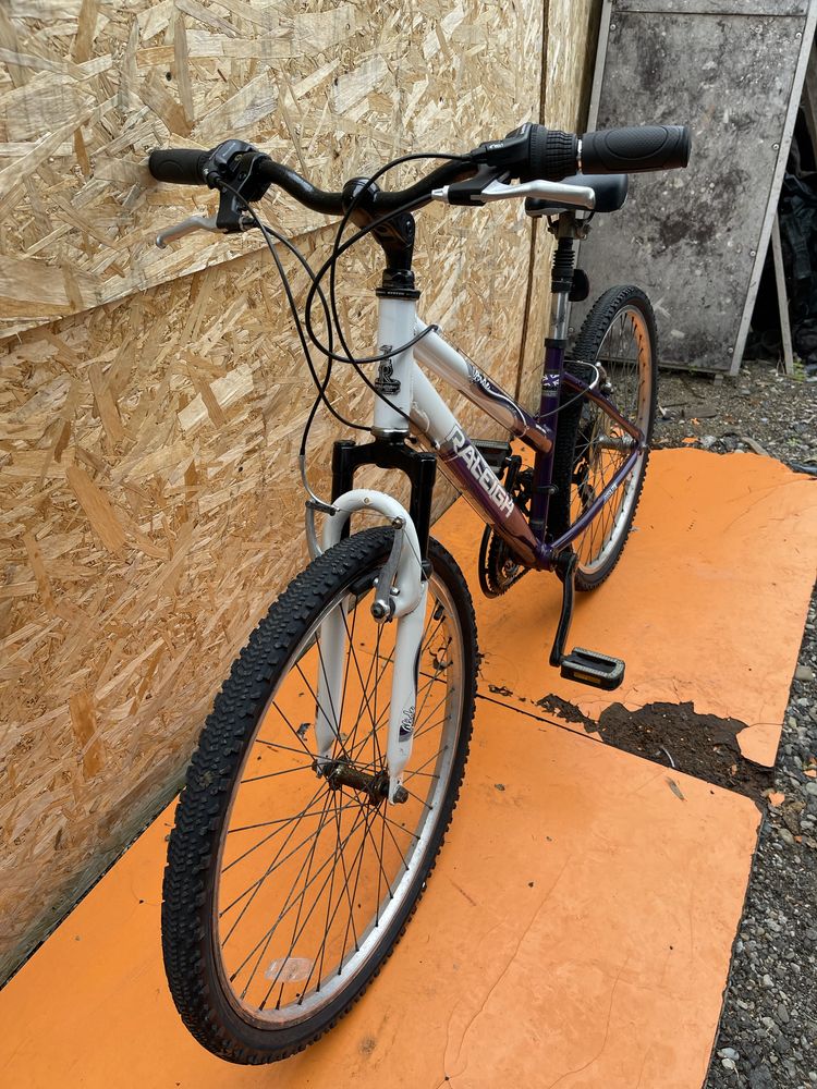 Bicicleta cadru dama raleigh roti 26” cadru aluminiu