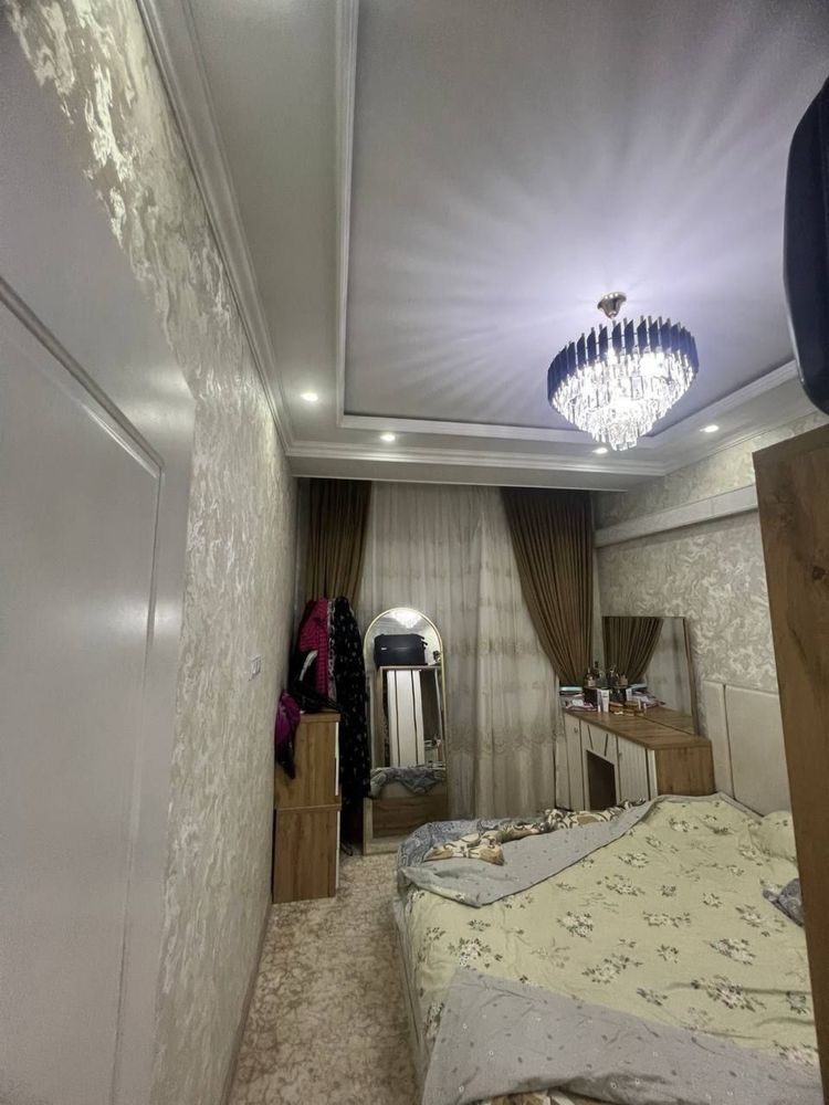 Chilonzorda novzaga yaqin joyda 2 xona 3 qilingan uy ijaraga beriladi