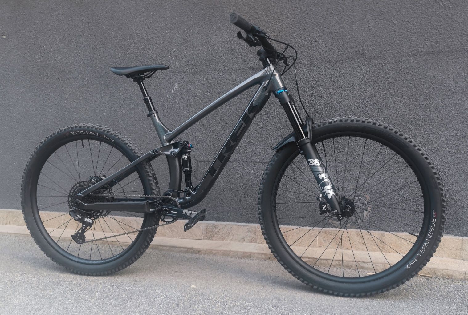 Алуминиев Велосипед 29 Trek Full Fox 38 2023г Magura