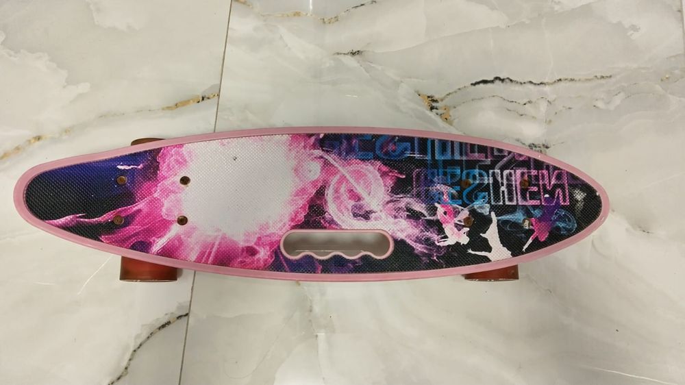 Pennyboard cu lumini