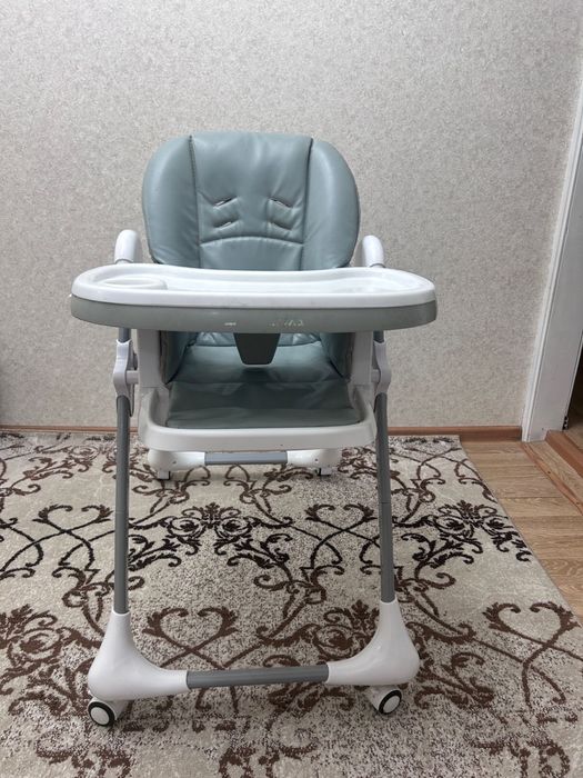 Продам стульчик для кормления