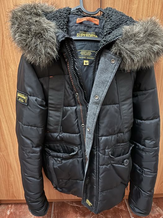 Vand geaca Superdry de iarna originala