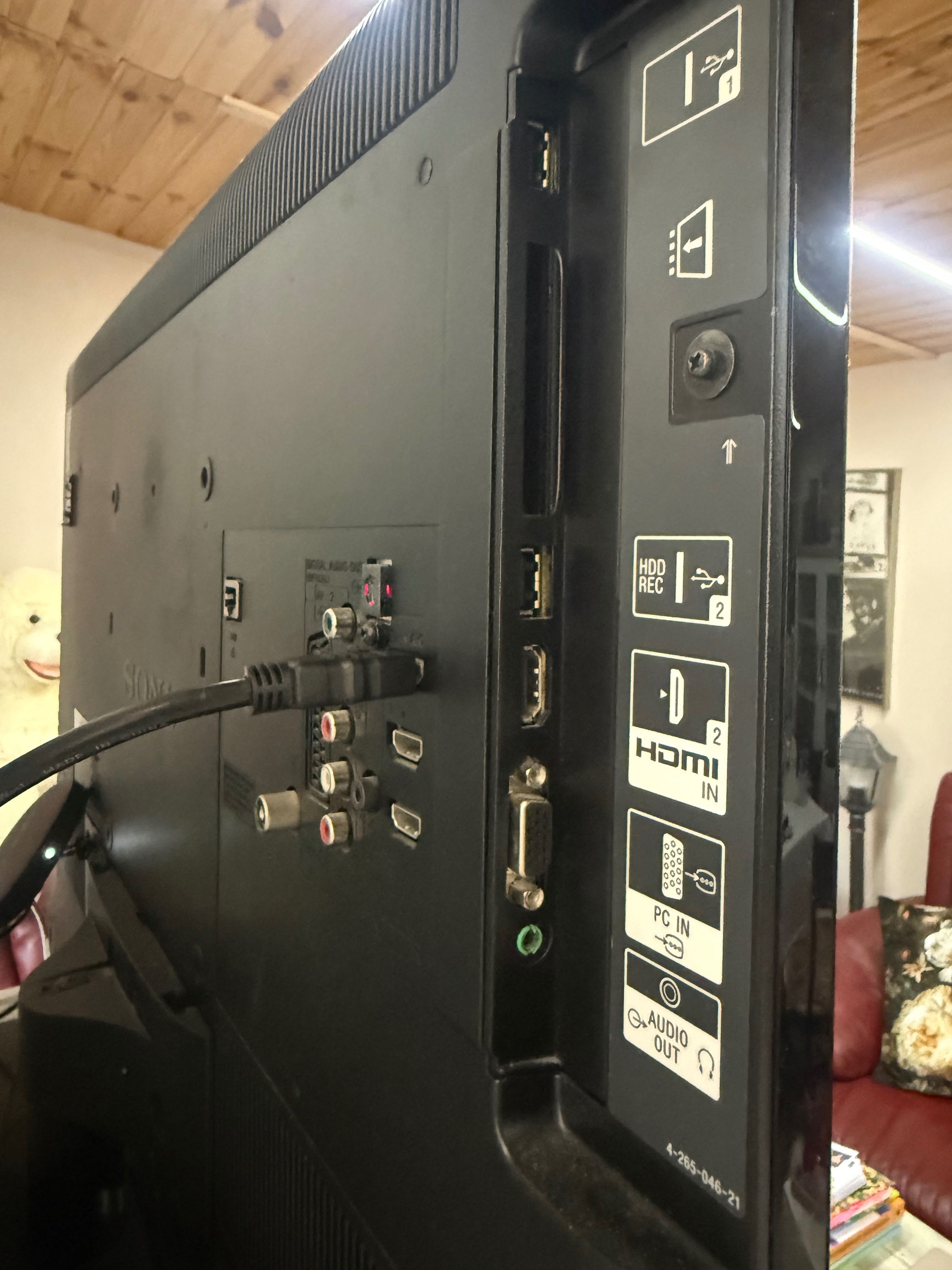 Телевизор Sony 32 инча