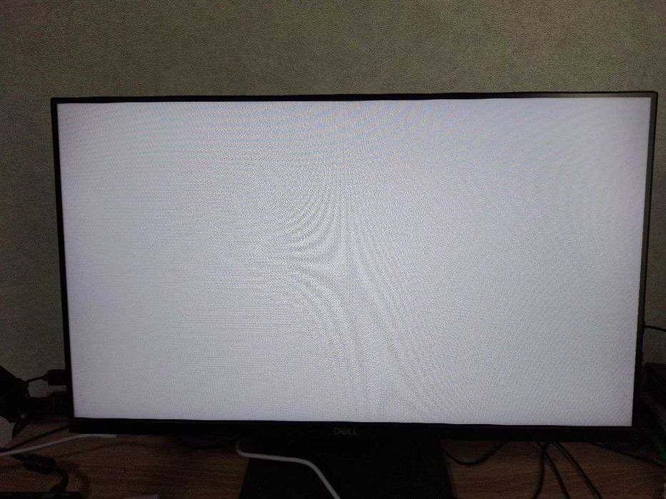 Продаю свой монитор Dell P2319H в отличном состоянии