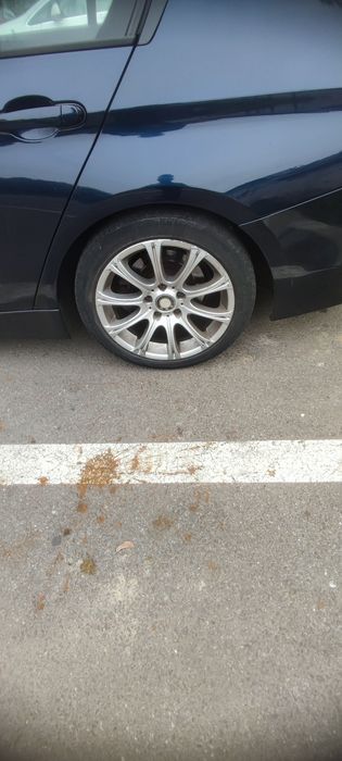 Vând jante BMW pe r17 Style 166 cu senzori TPMS