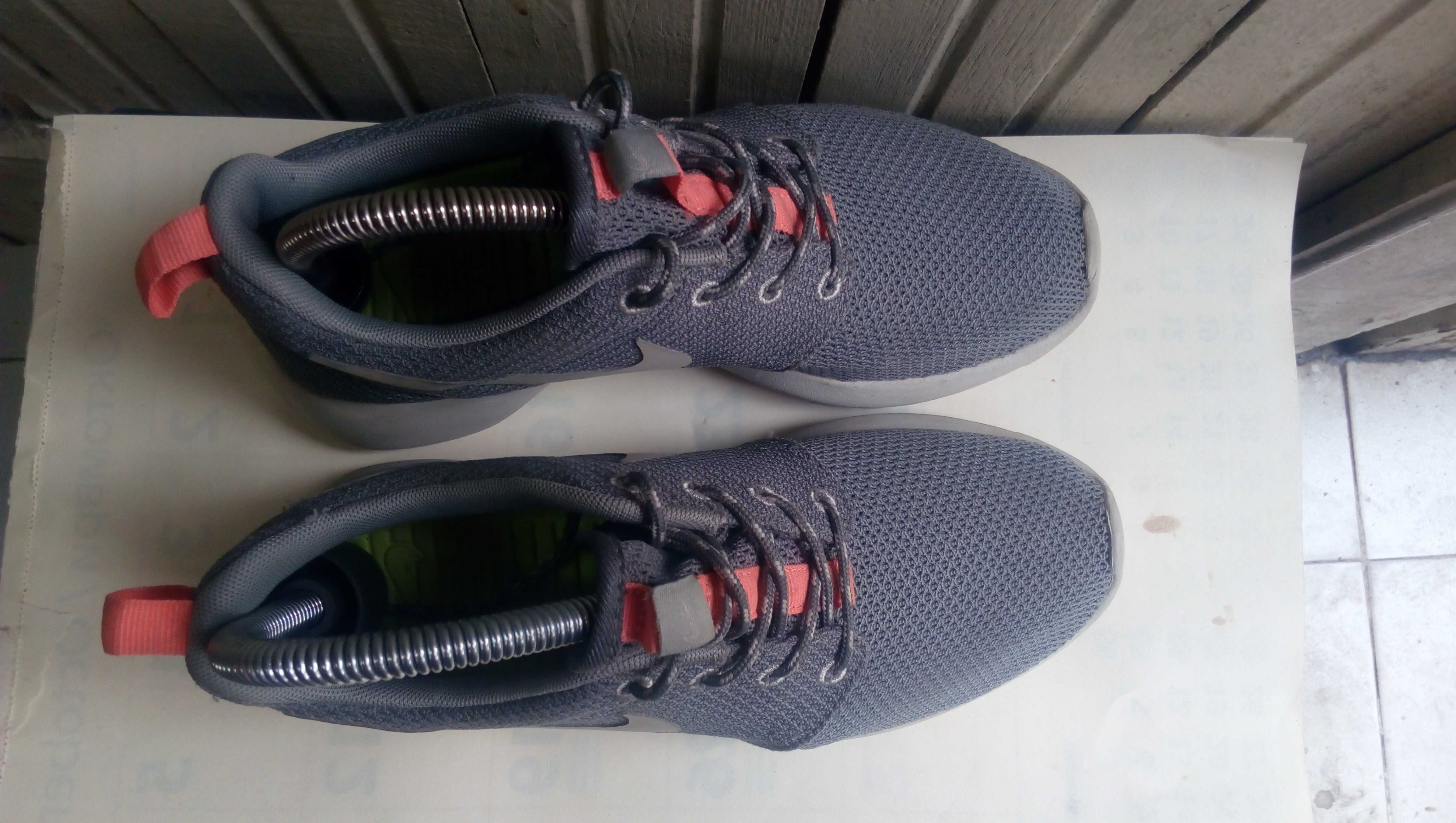 '' Nike Roshe Run'' Оригинални маратонки 36 номер
