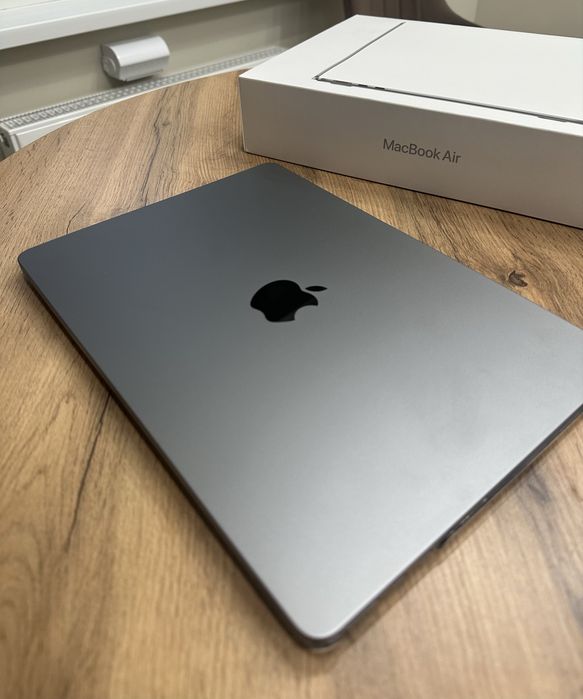Macbook Air 13 M2