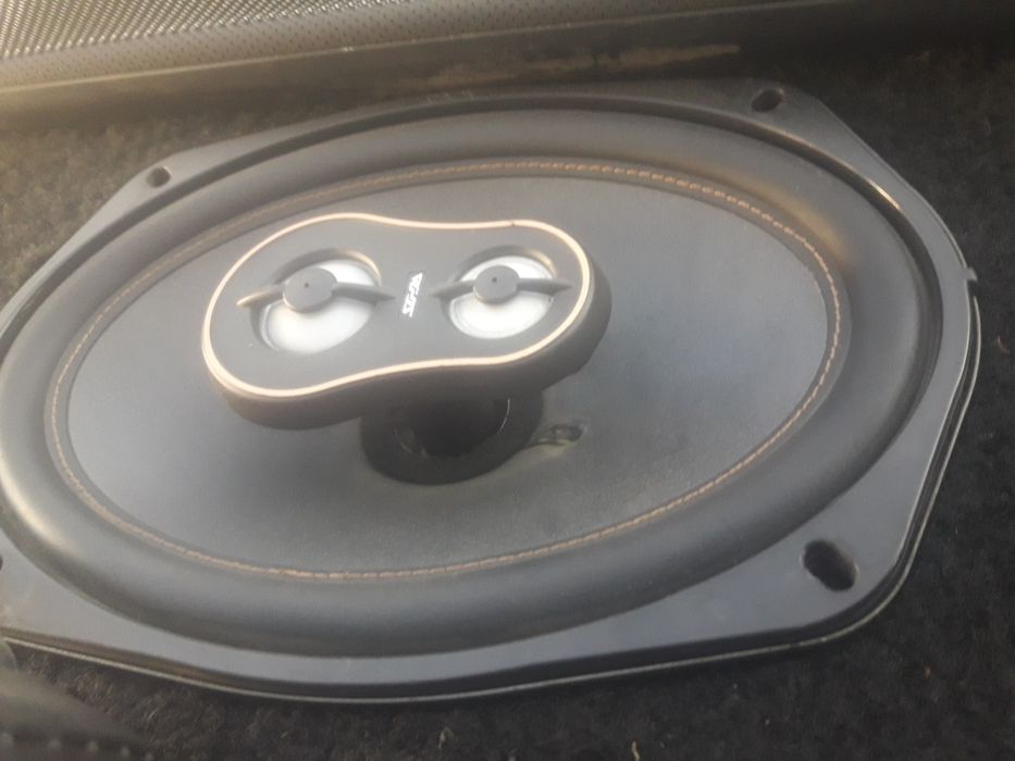 Продам колонки блины састояни отлично