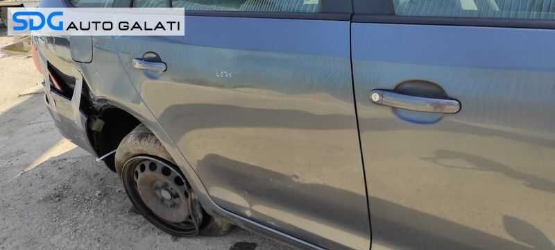 Usa Usi Portiera Portiere Dreapta Spate Dezechipata cu DEFECT VW Golf 6 Break Variant Combi 2008 - 2014 Culoare LD7X