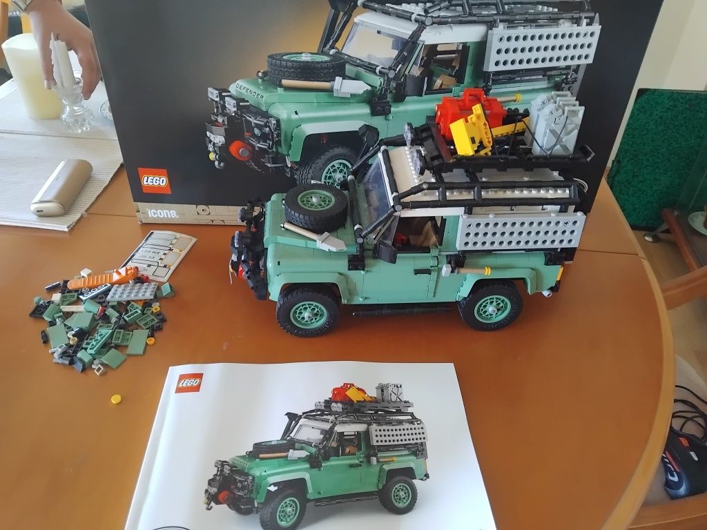 Lego icons 10317 Land Rover