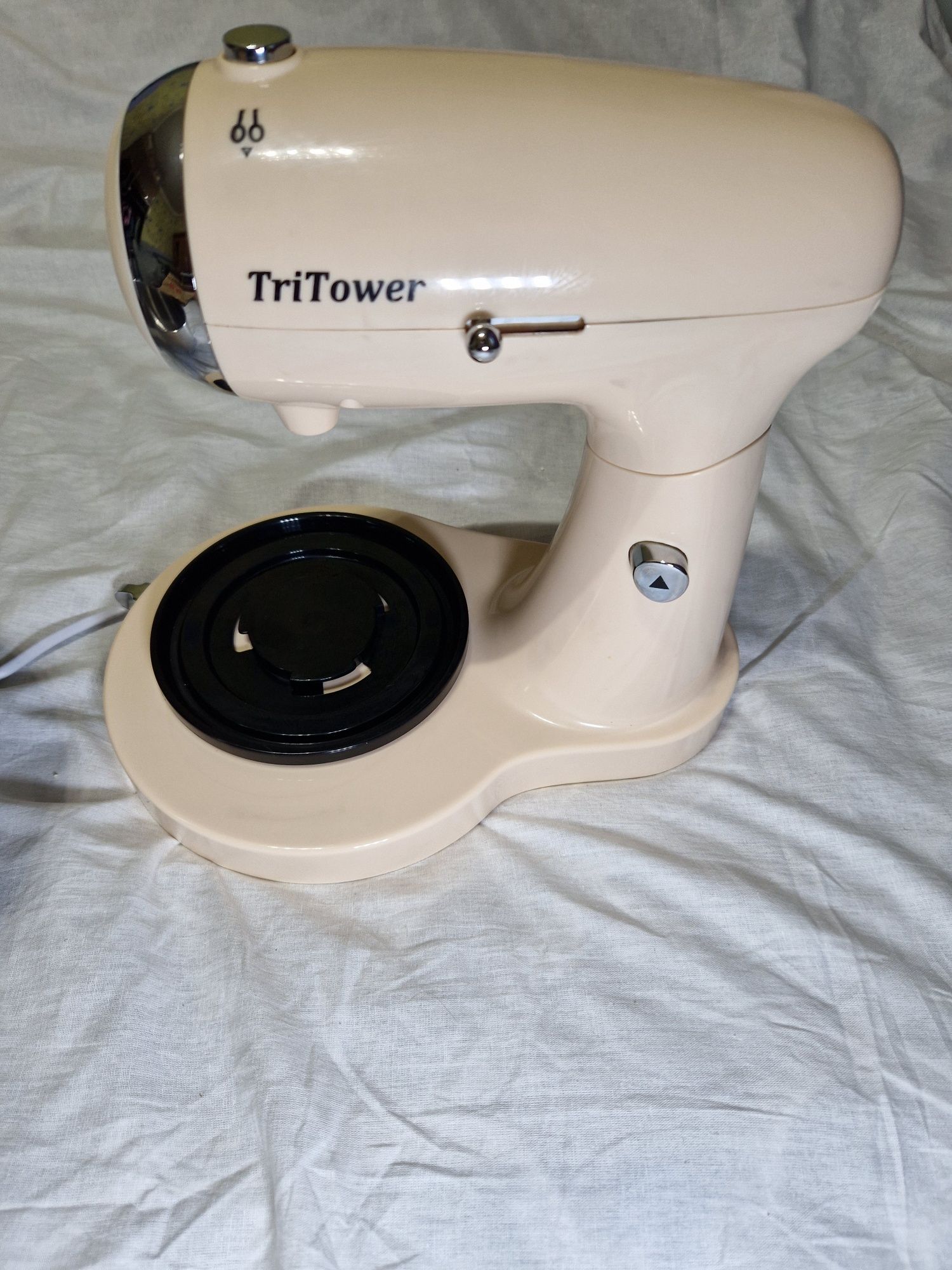 Миксер Tri Tower TT-1009