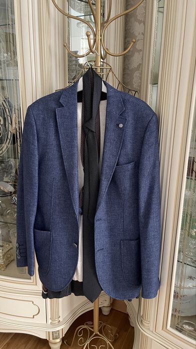 Продам пиджак в отличном состоянии