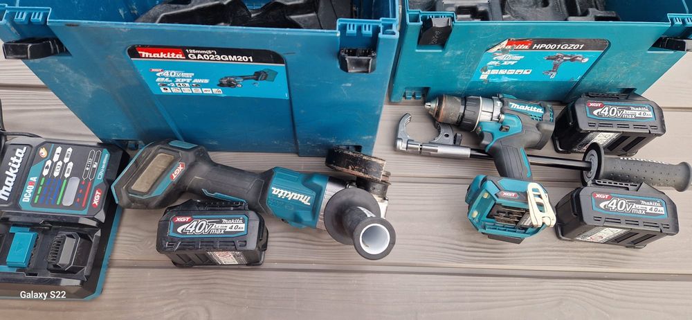 Makita polizor autofiletanta pe acumulator de 40 V