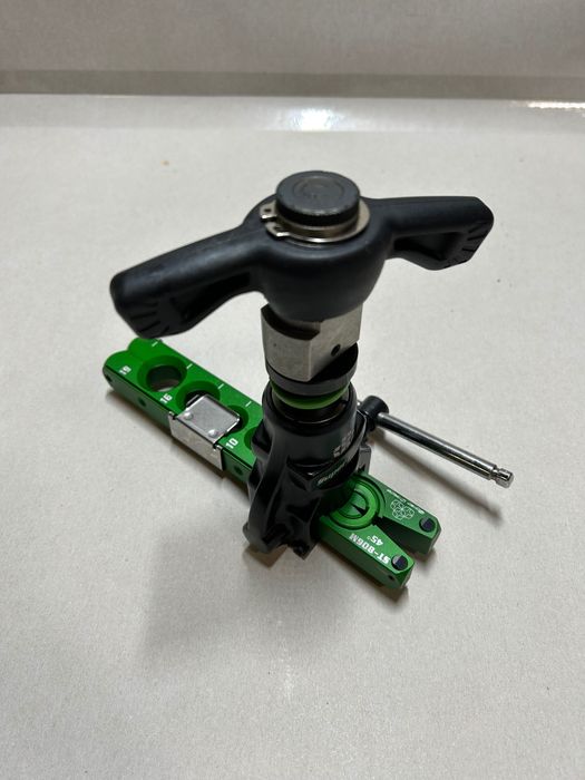 Trusa de bercuit ST-806 FTL