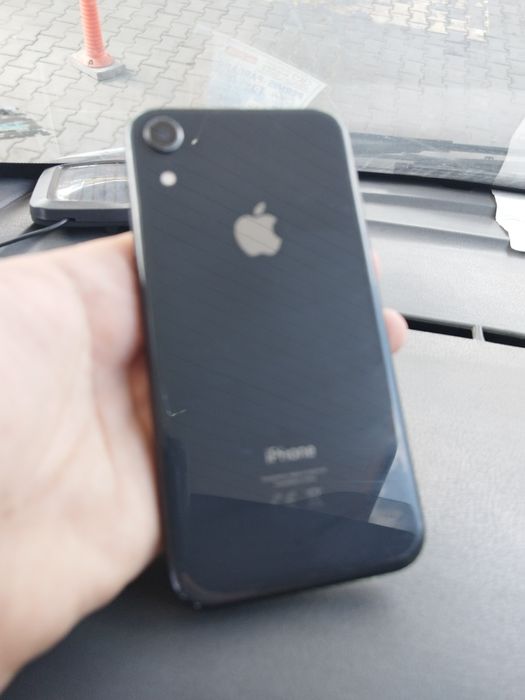 iPhone XR ingrijit stare foarte buna