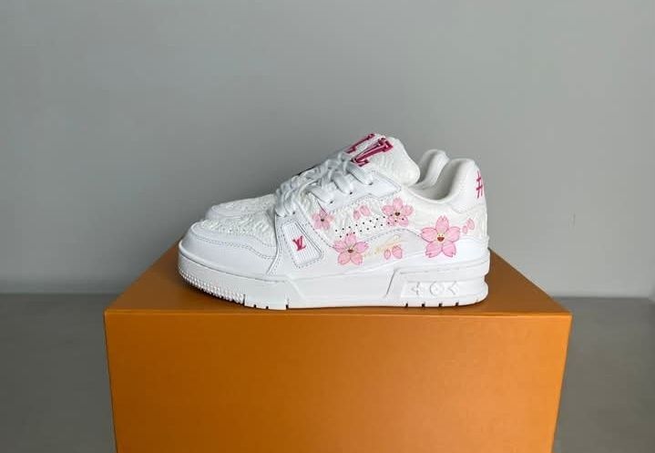 Adidași Louis Vuiiton