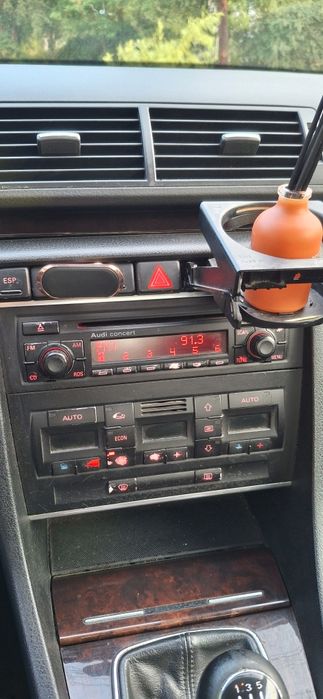 Audi a4 din 2002