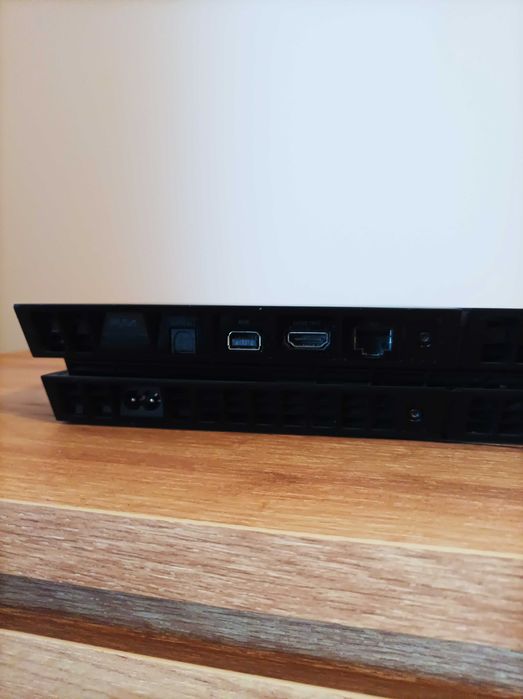 Мощен Лаптоп Acer Predator Helios 18 Gaming+ПОДАРЪК SONY PLAYSTATION 4