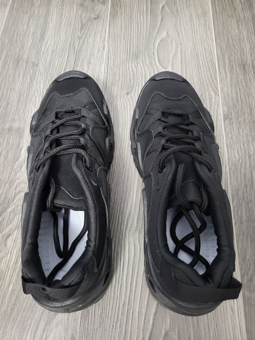 pantofi tactici marimea 43