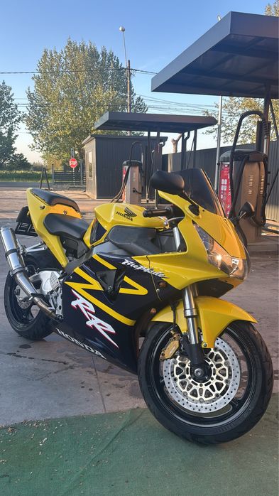 Honda CBR 954 2002