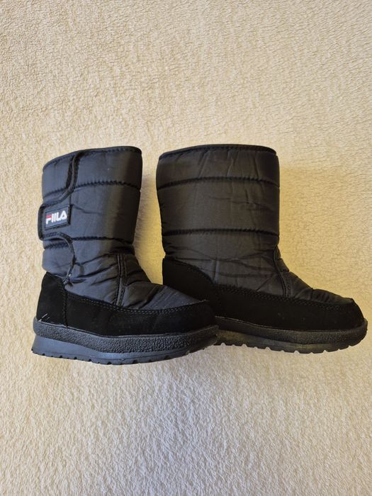 Продаю детскую обувь