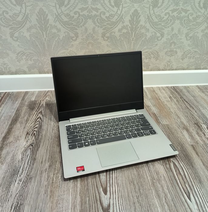Новый мощный ноутбук Lenovo/Ryzen 3/SSD/Full HD/ОЗУ 8гб/подсветка