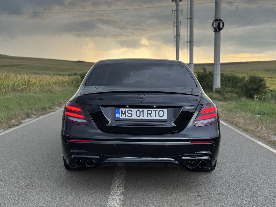 Mercedes E43 AMG 4MATIC