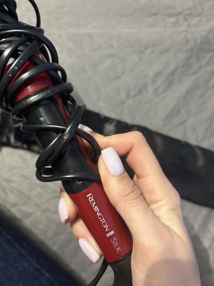 Remington Silk маша за коса
