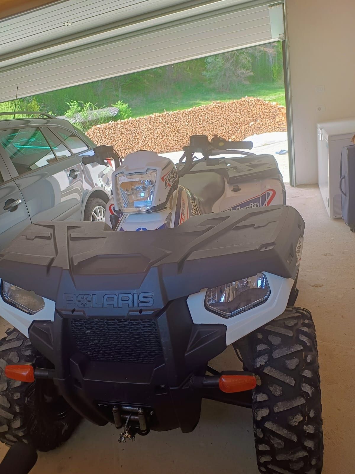 Vând ATV Polaris sportman 500