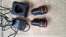 Acumulatori bosch 12v 3 ah incarcator