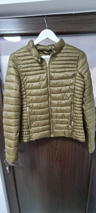 Hainute , marimea M,L